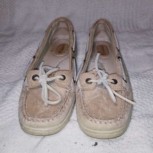 6.5 M Women's Sperrys - Picture 1 of 5